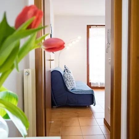 شقة Le Vele Beth's House برنزوني سول جاردا